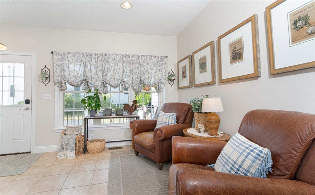 258 Nicholas Dr, Lancaster, MA, 258 Nicholas Dr, Lancaster, MA Photo #21