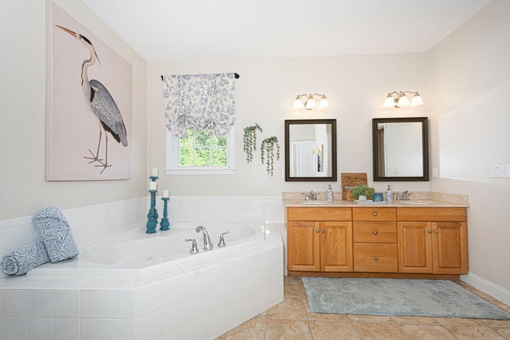 258 Nicholas Dr, Lancaster, MA, 258 Nicholas Dr, Lancaster, MA Photo #32
