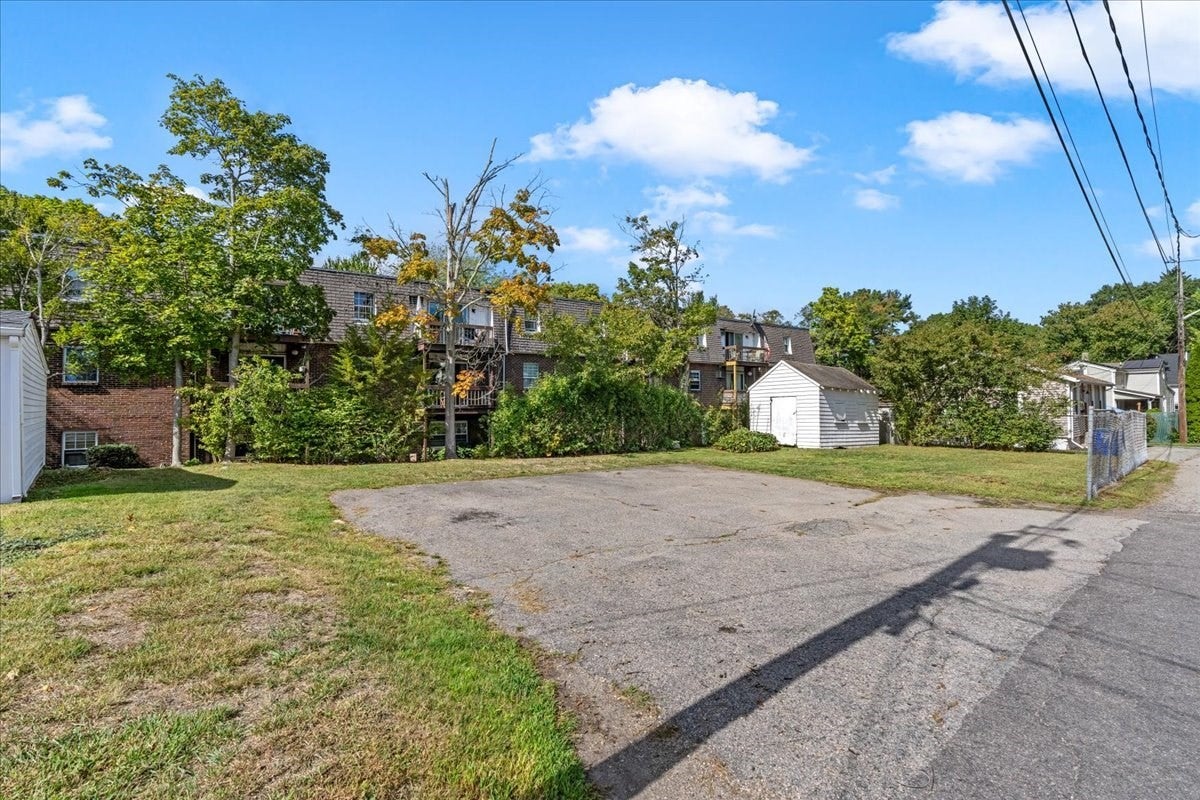 17 North Ave, Rockland, MA Photo #32