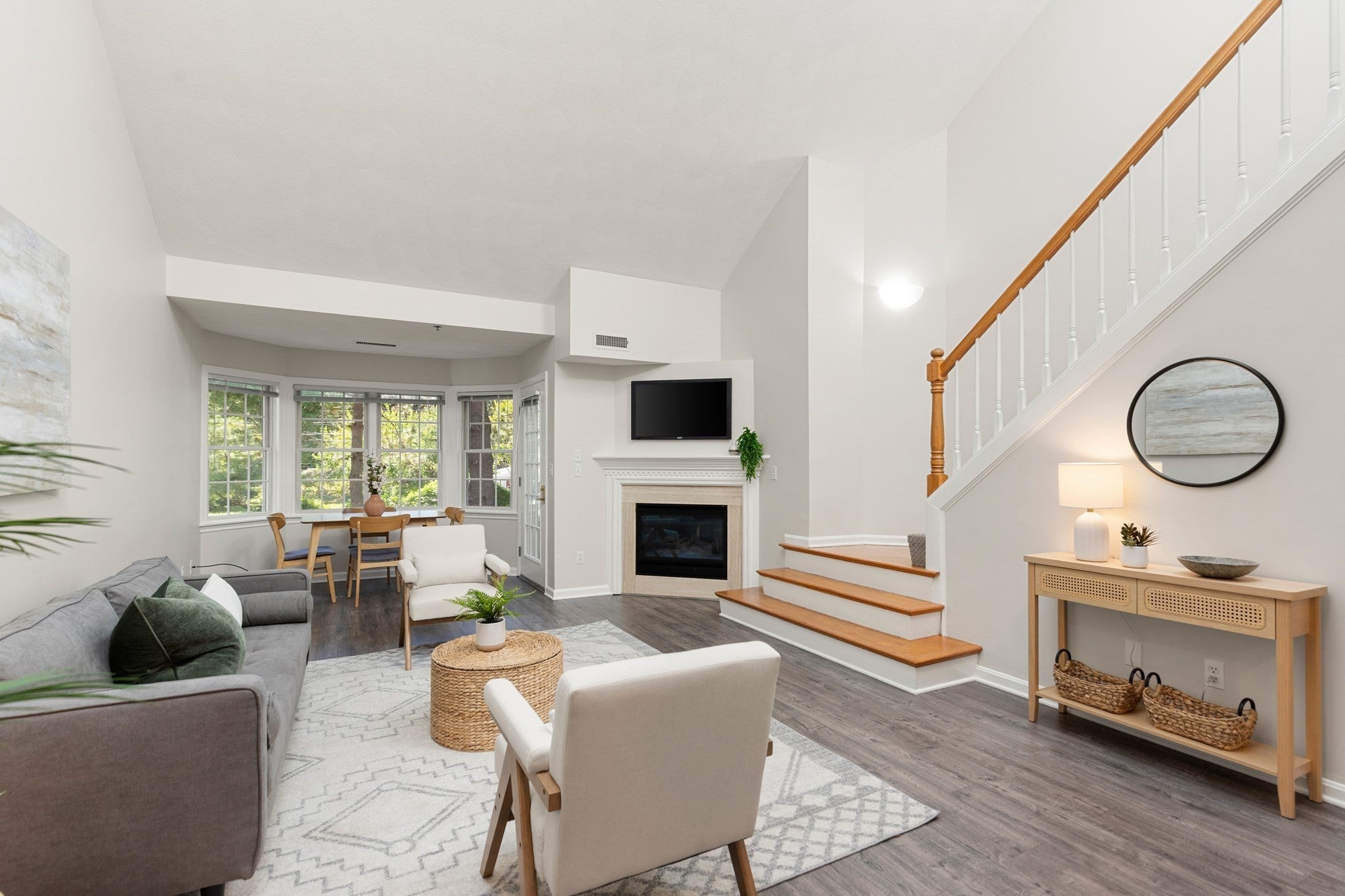 661 Lowell St 14
