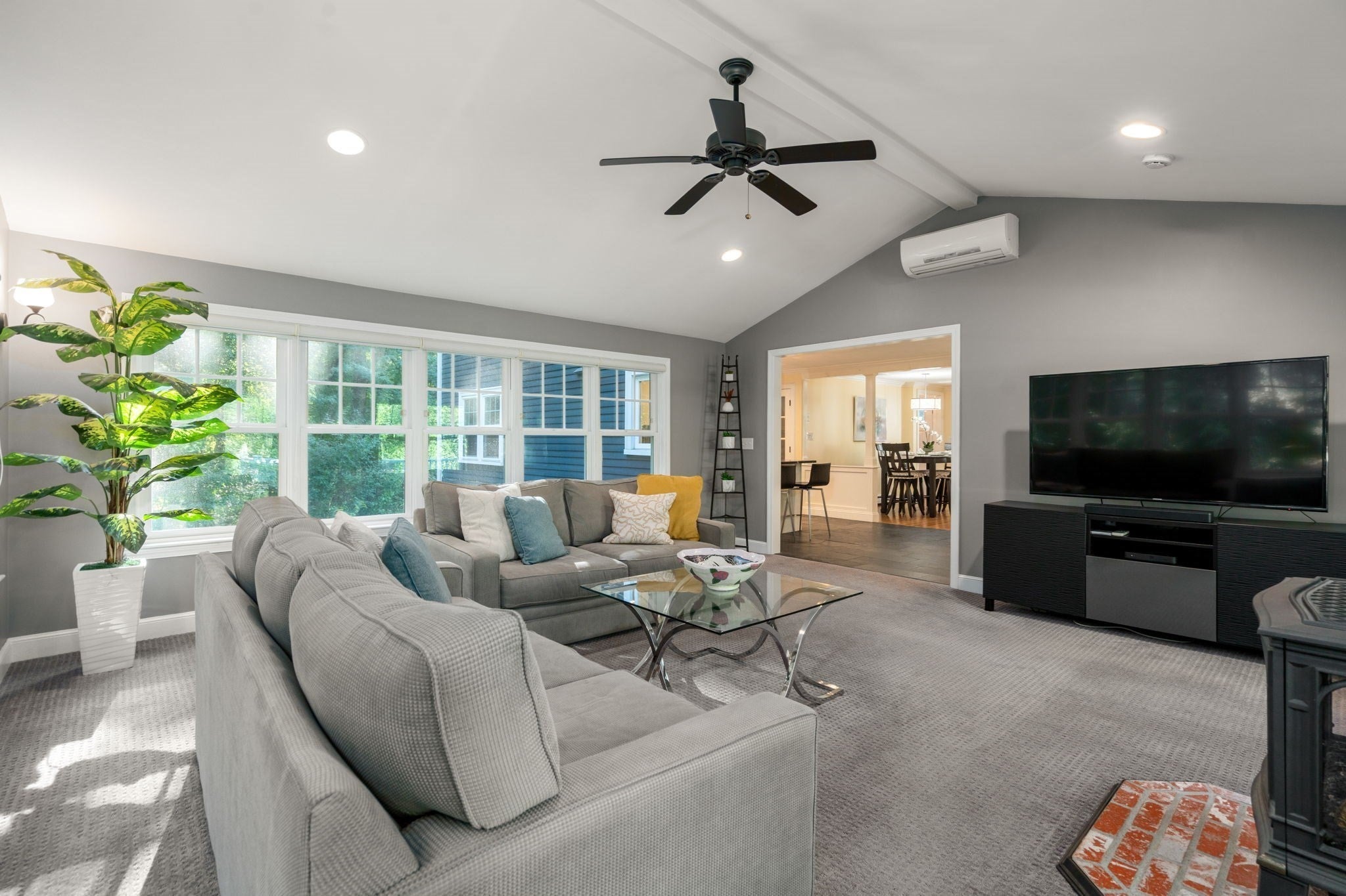 45 Woodmere Dr