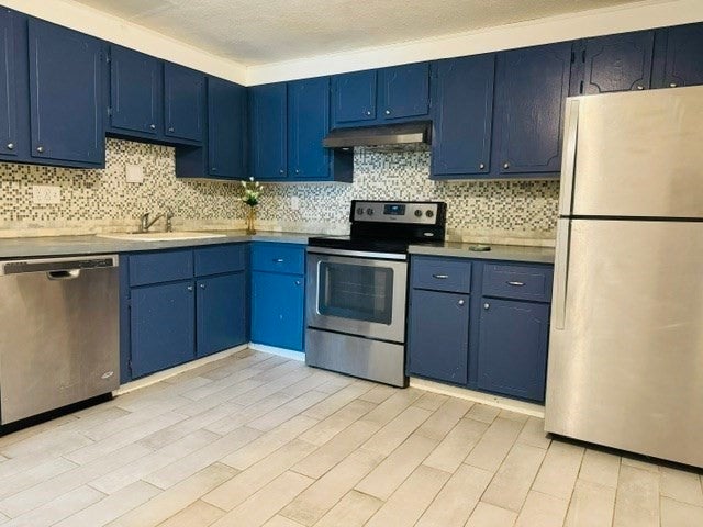 53 Swanson Court 16C