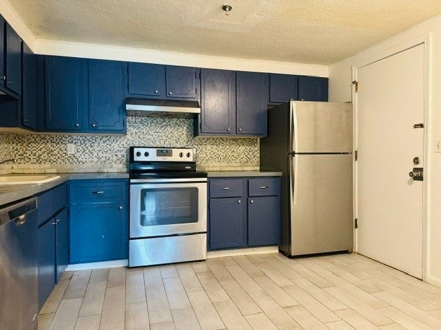 53 Swanson Court 16C