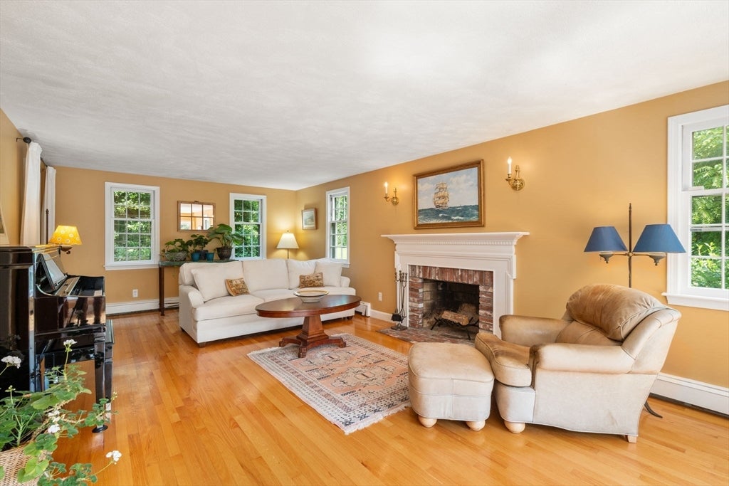 25 Russett Hill Road, Sherborn, MA, 25 Russett Hill Road, Sherborn, MA Photo #11