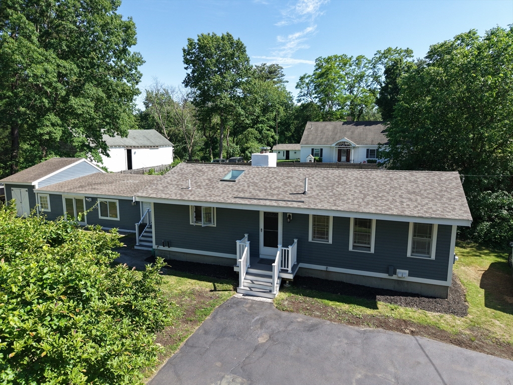86 Meadowbrook Road
