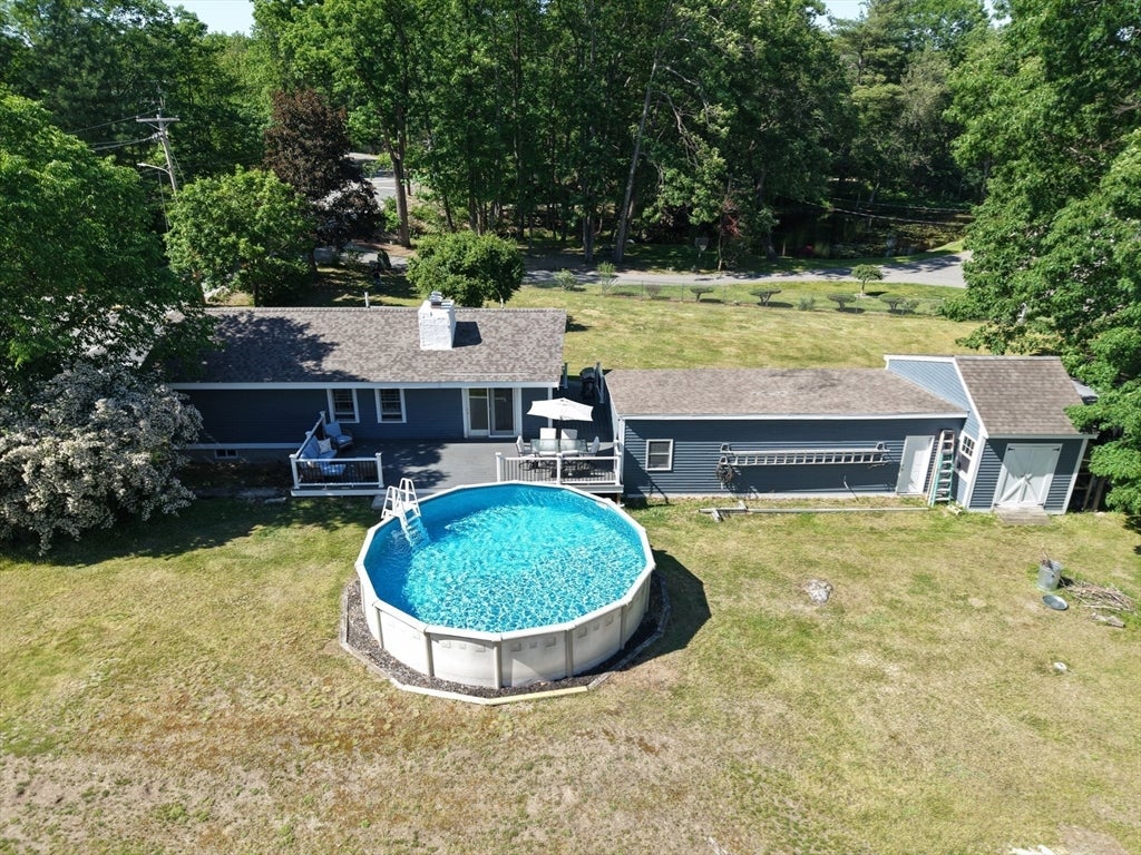 86 Meadowbrook Road