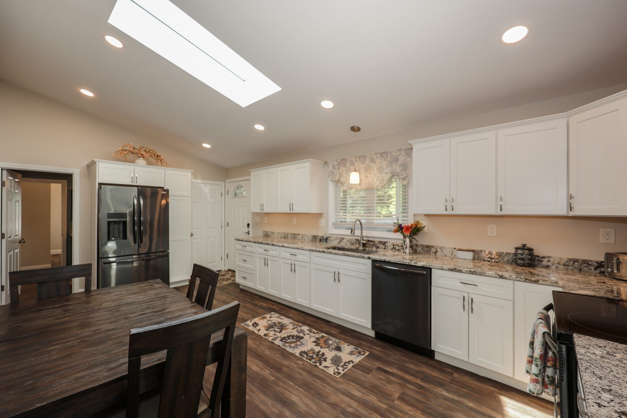 86 Meadowbrook Road