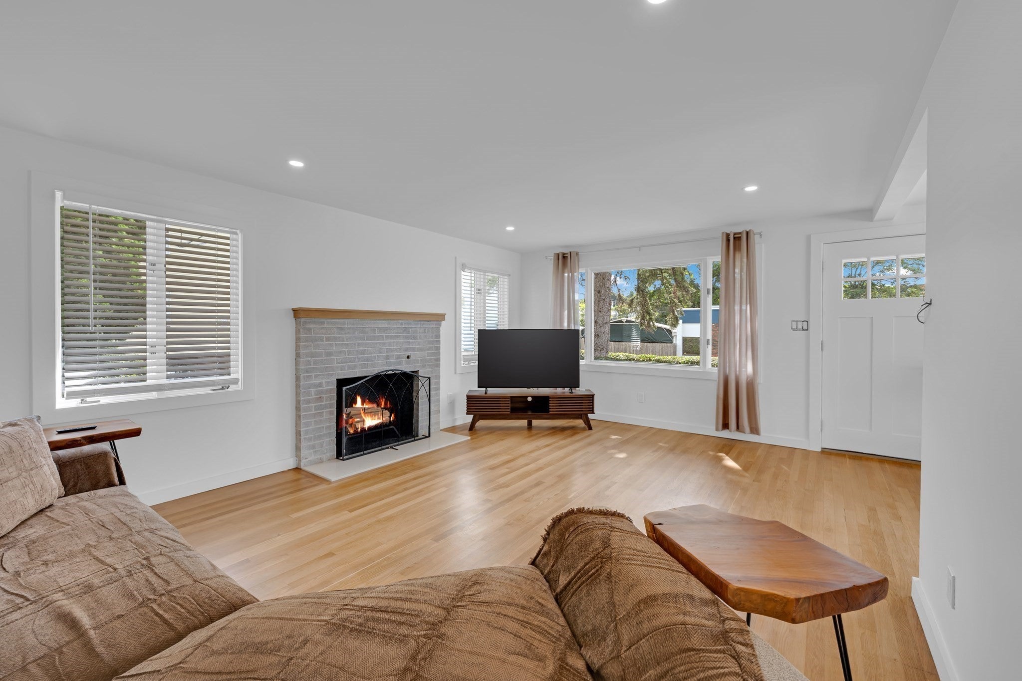 79 Chilmark St, Worcester, MA, 79 Chilmark St, Worcester, MA Photo #9