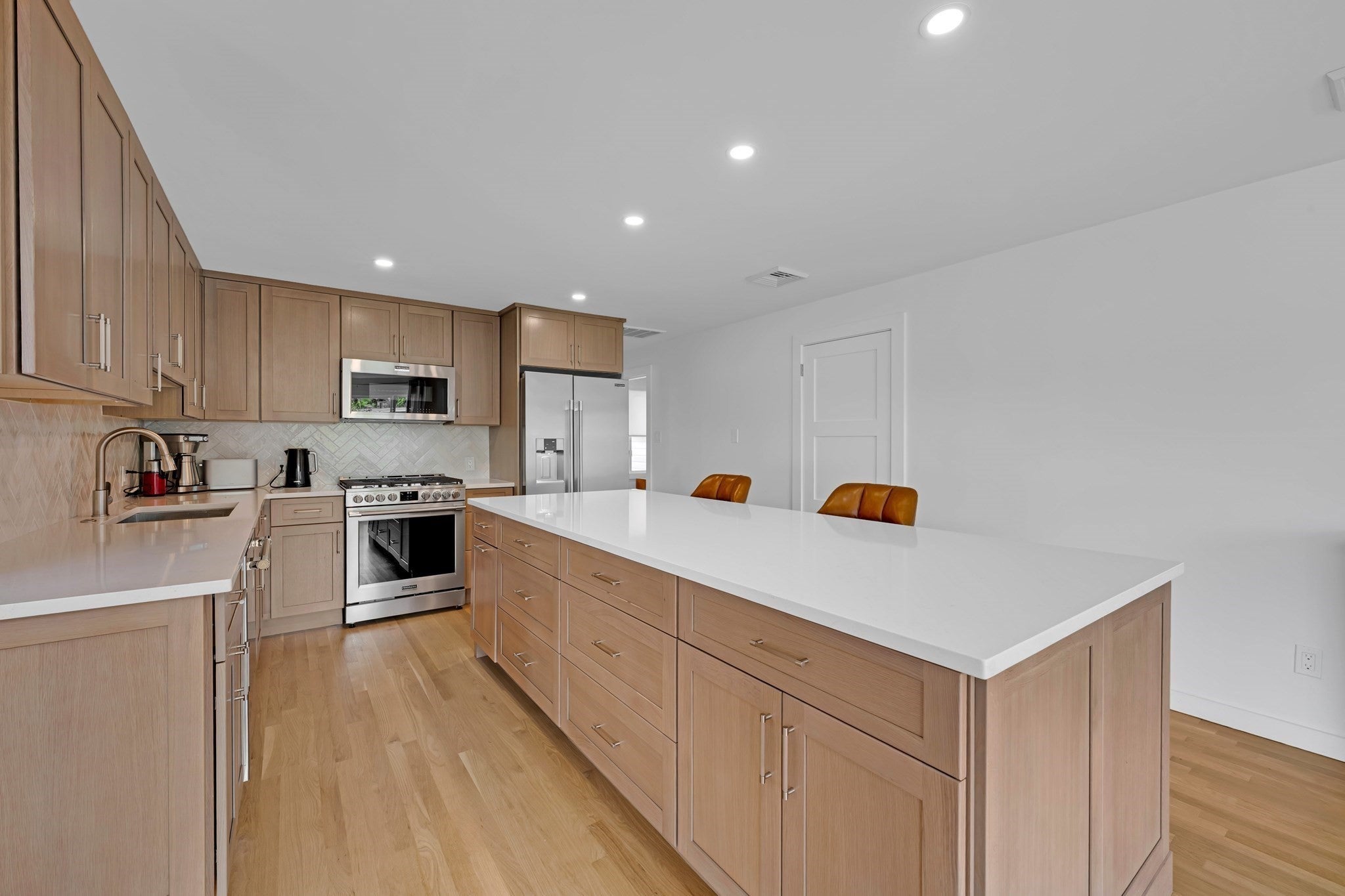 79 Chilmark St, Worcester, MA, 79 Chilmark St, Worcester, MA Photo #3