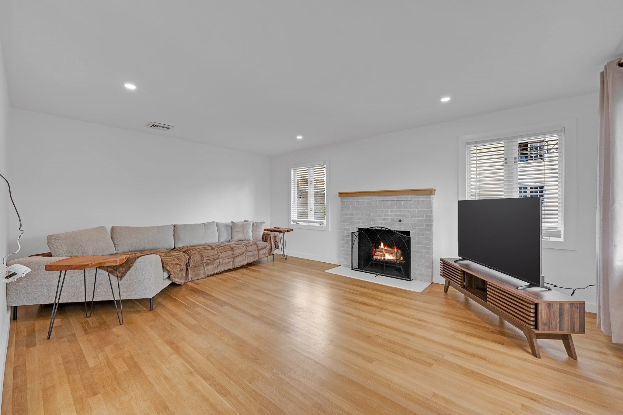 79 Chilmark St, Worcester, MA, 79 Chilmark St, Worcester, MA Photo #7