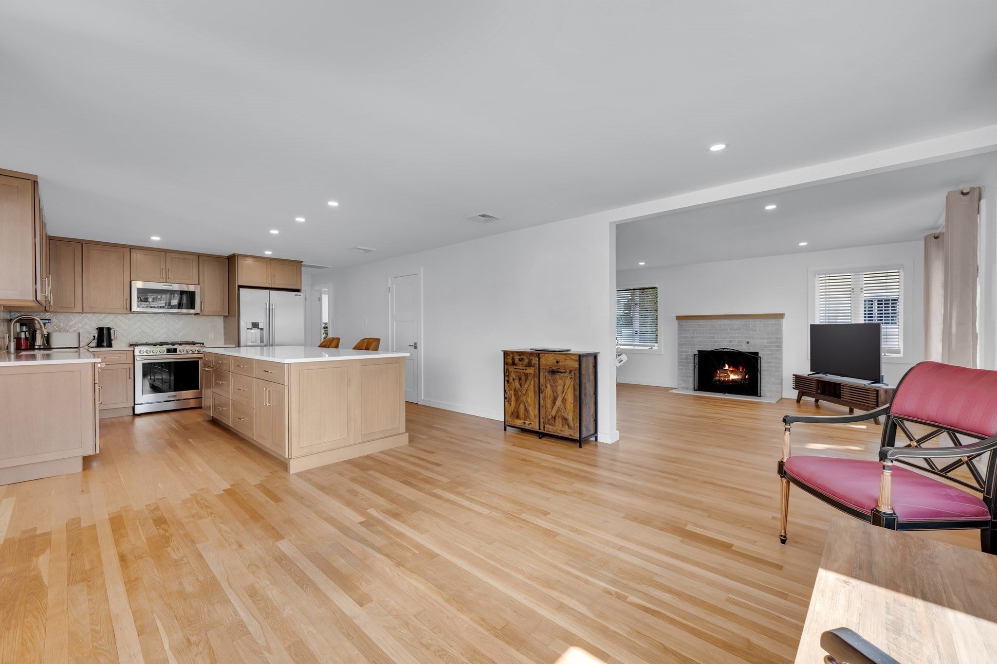 79 Chilmark St, Worcester, MA, 79 Chilmark St, Worcester, MA Photo #6