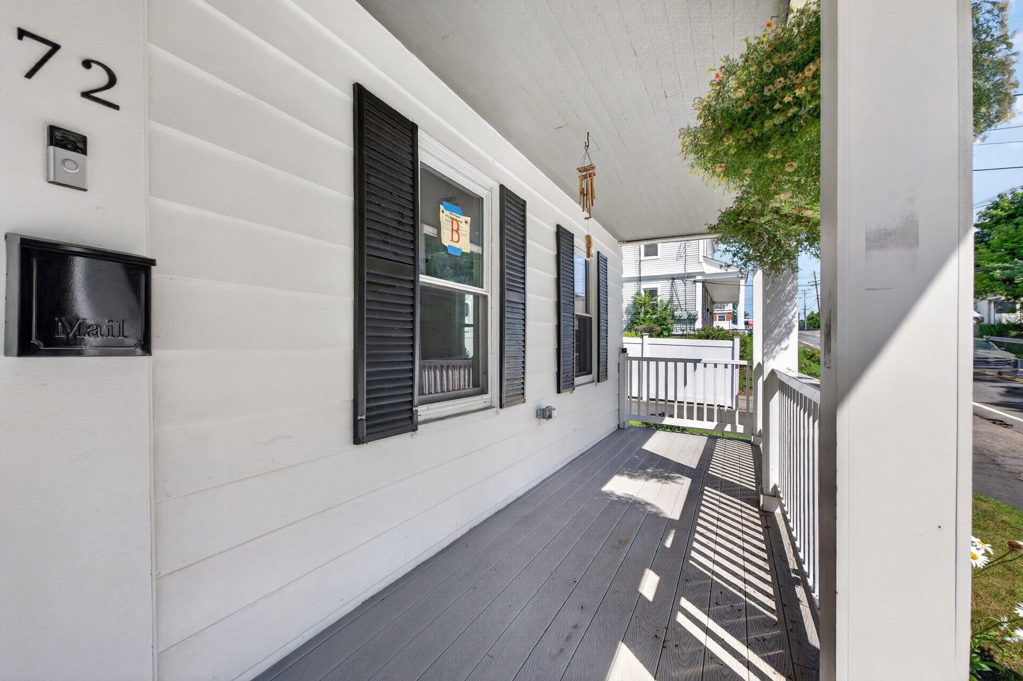 72 Chestnut St 72