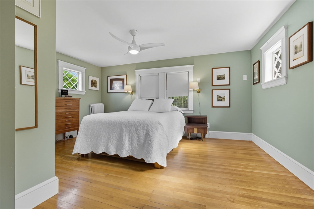 Stoughton, Massachusetts 02072, United States, 3 Bedrooms Bedrooms, ,2 BathroomsBathrooms,Residential,Active,220009