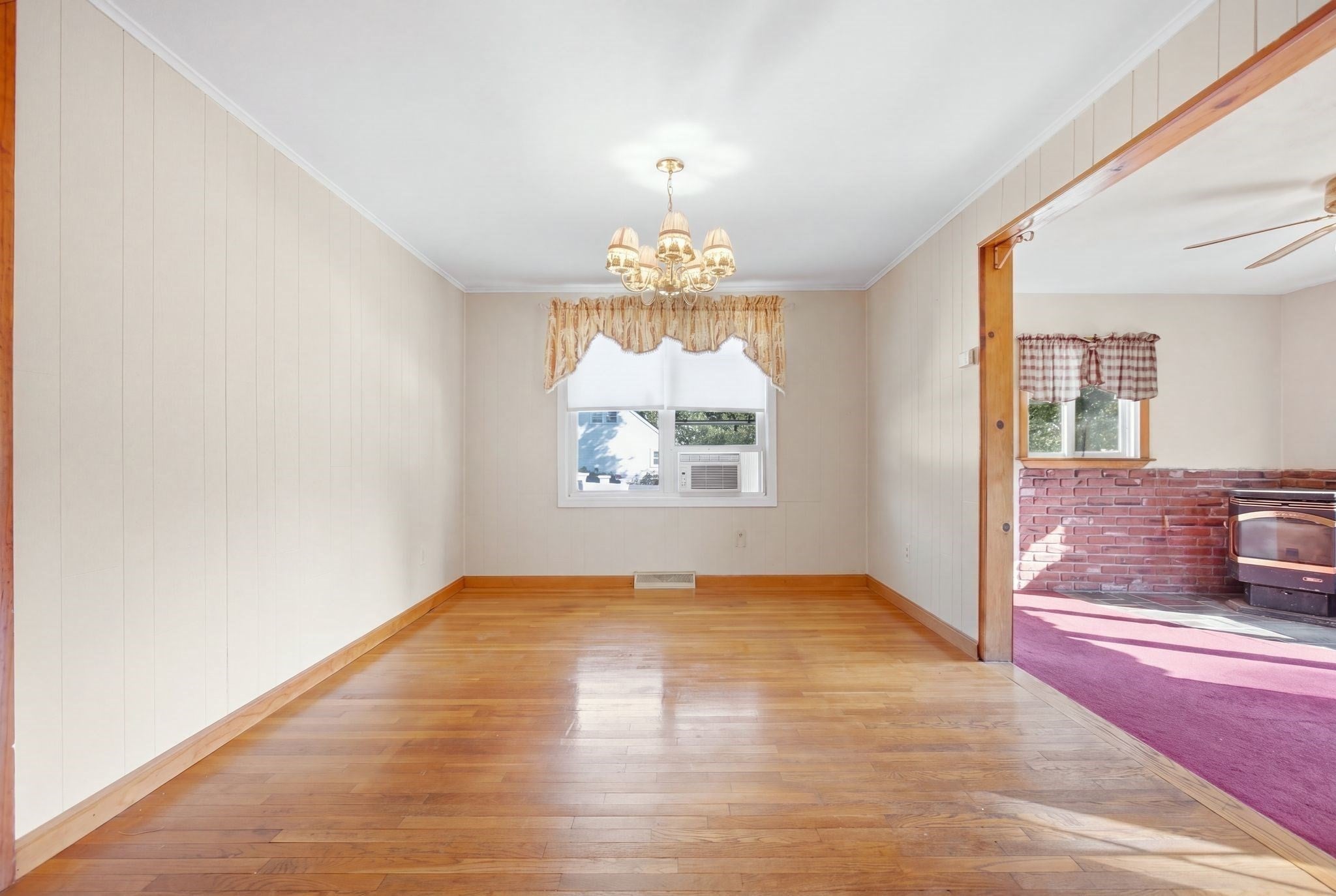 1259 Shawsheen St, Tewksbury, MA Photo #13