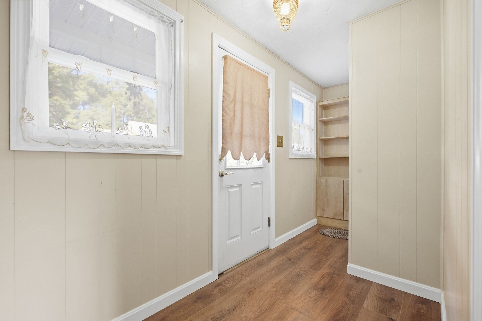 1259 Shawsheen St, Tewksbury, MA Photo #3