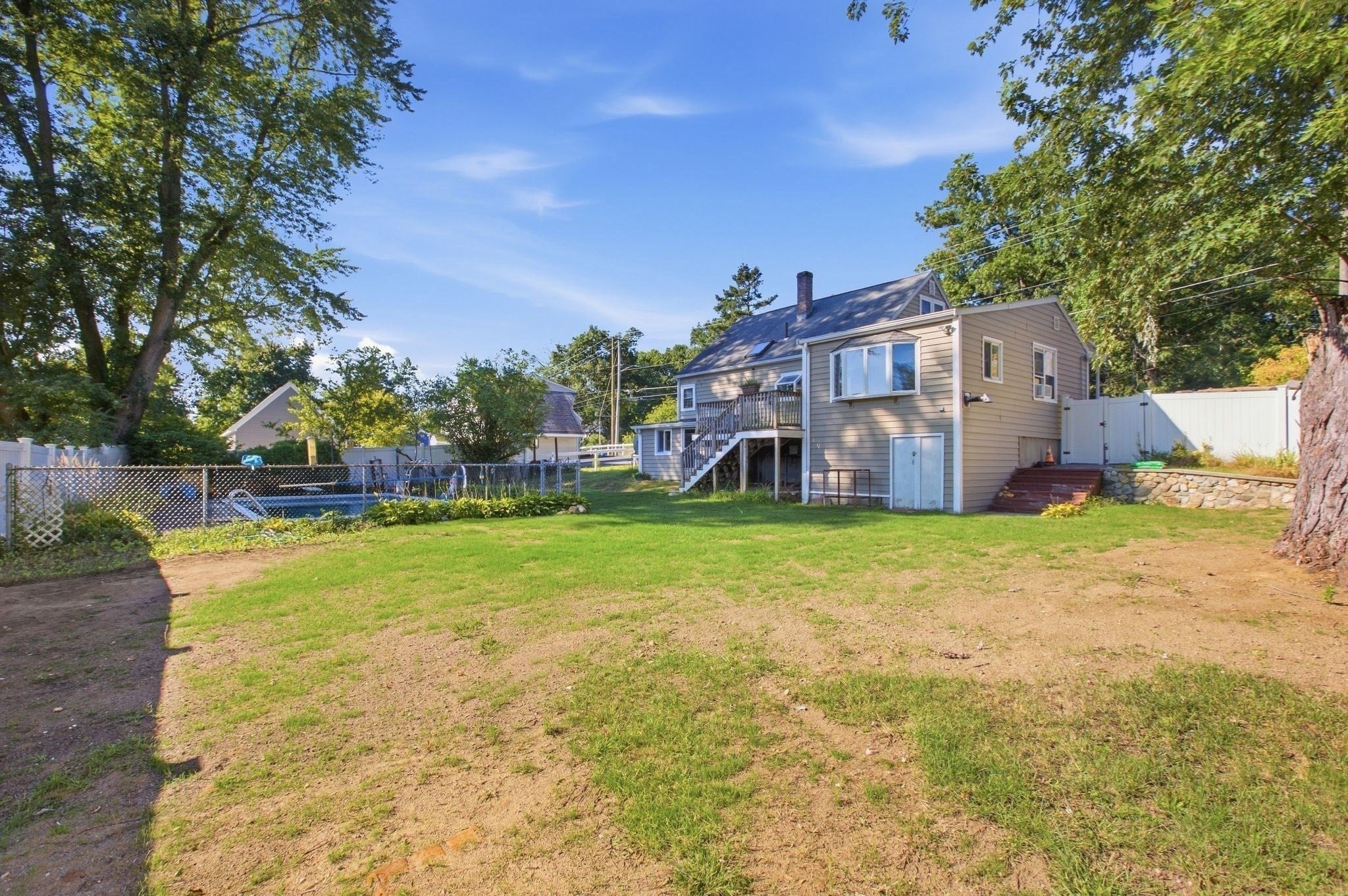 1259 Shawsheen St, Tewksbury, MA Photo #34