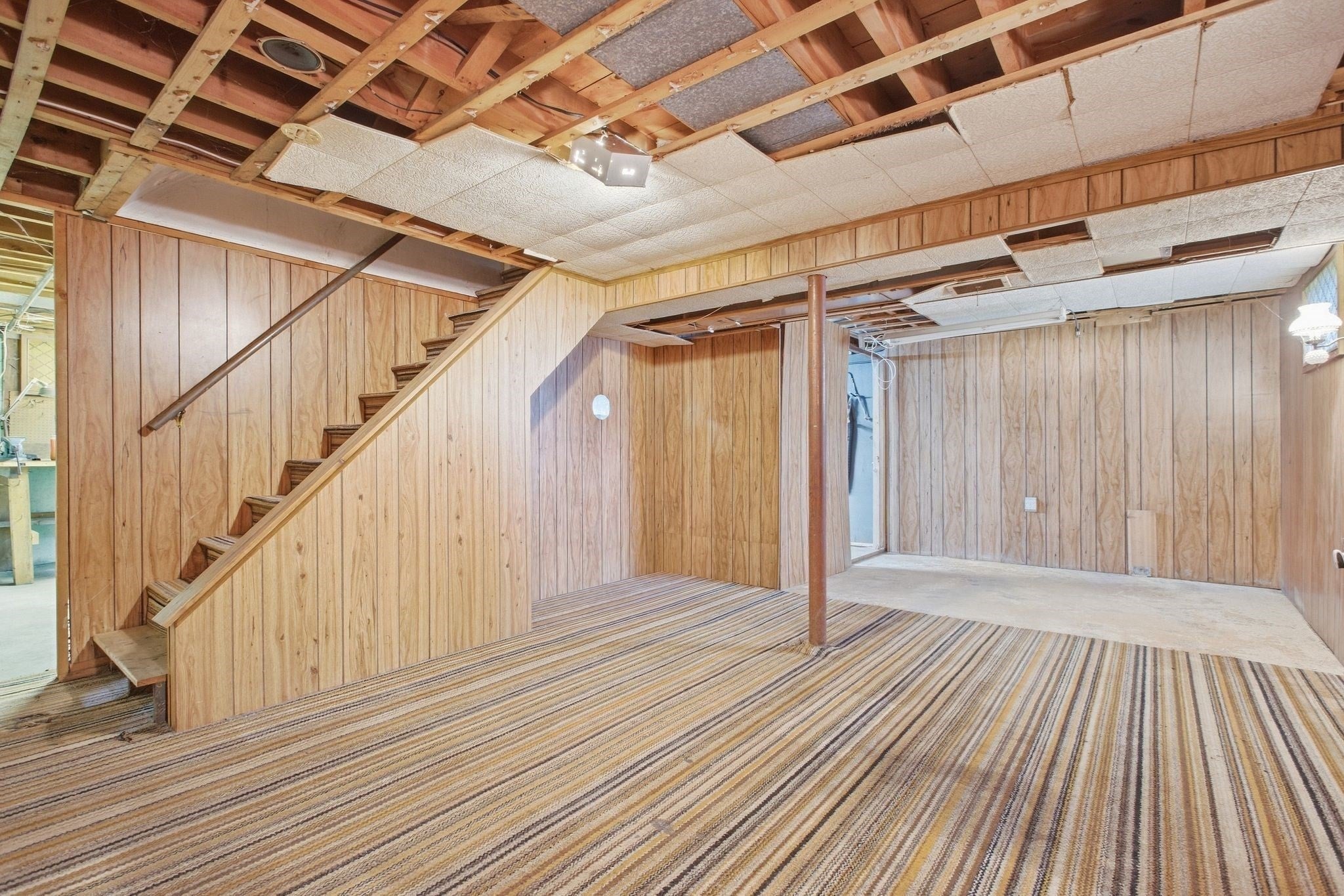 1259 Shawsheen St, Tewksbury, MA Photo #29