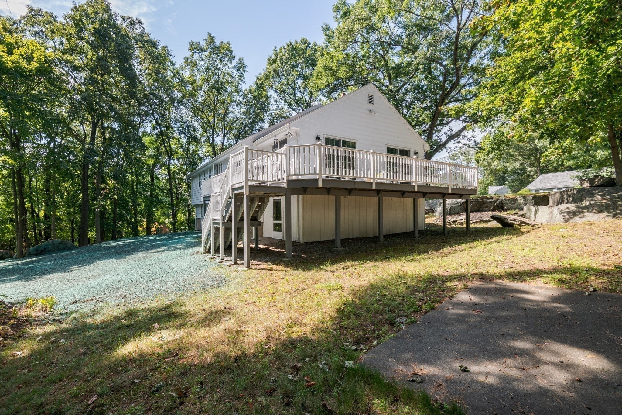 29 Doncaster Circle, Lynnfield, MA Photo #5