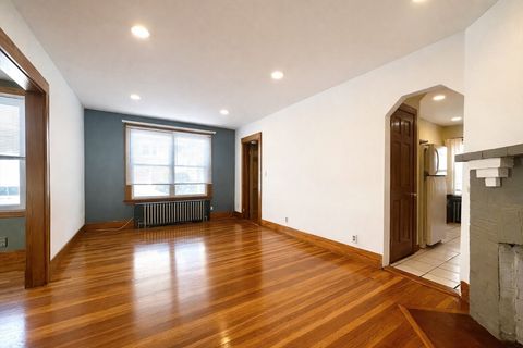Photo of 27 South Crescent Circuit #A, Boston, MA 02135 (MLS # 73471232)