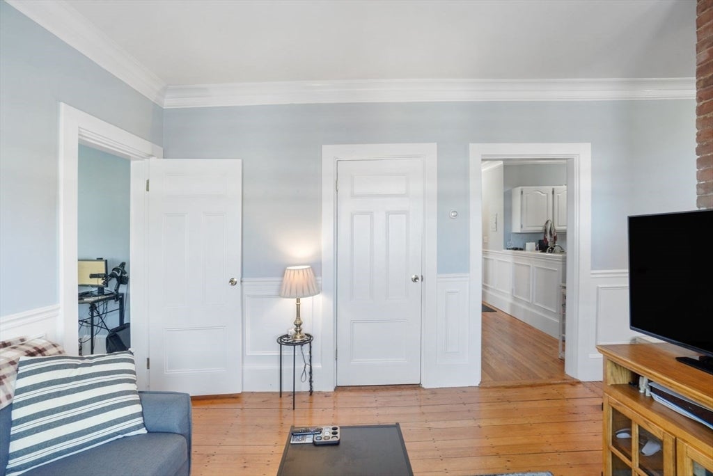 2 Pearl St #8, Boston, MA, 2 Pearl St #8, Boston, MA Photo #18
