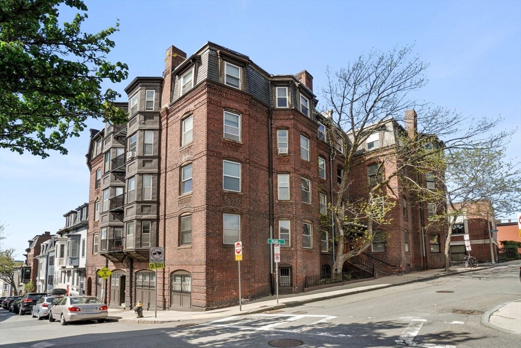 2 Pearl St #8, Boston, MA, 2 Pearl St #8, Boston, MA Photo #27