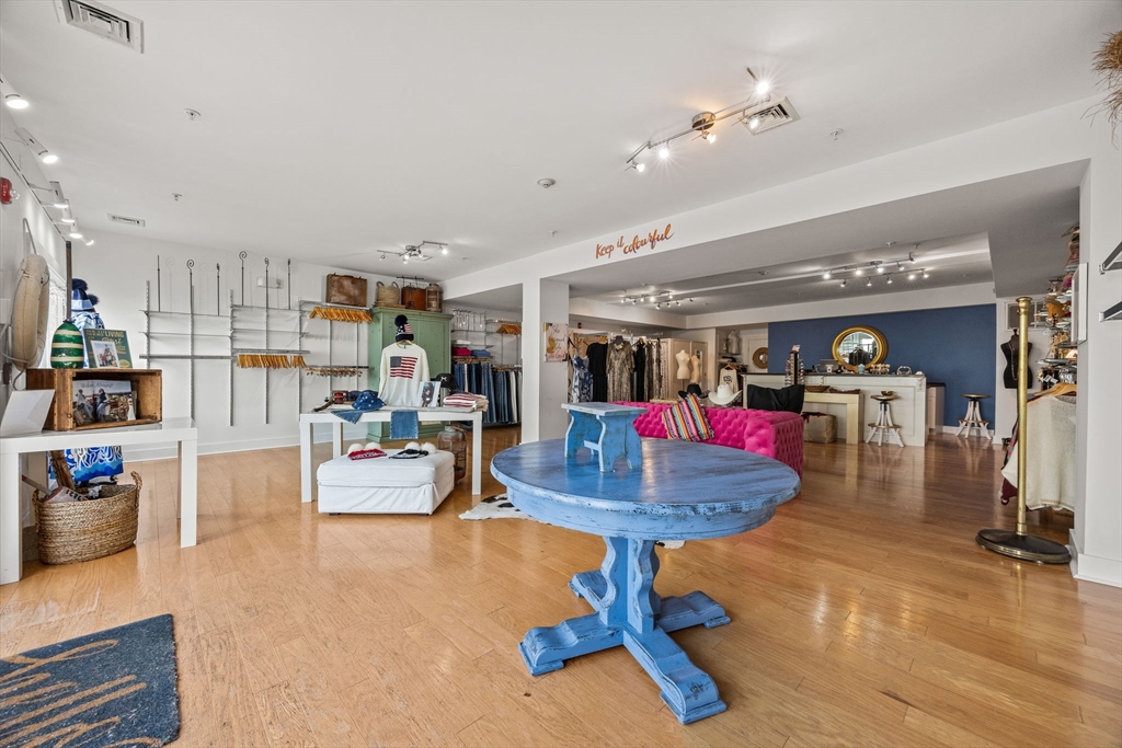 Chatham, Massachusetts 02633, United States, ,Commercial,Pending,86918