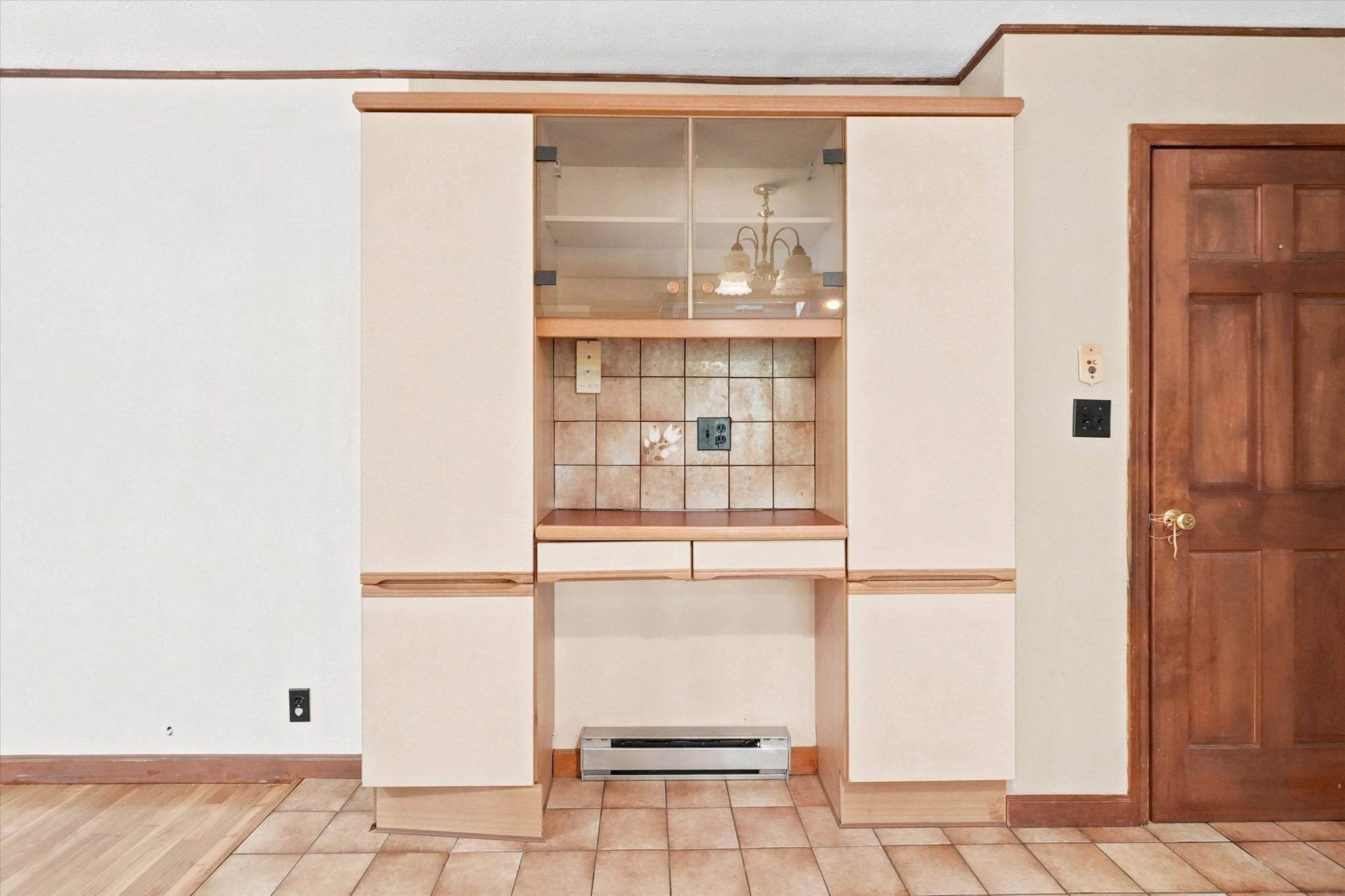 1881 Great Pond Road, North Andover, MA, 1881 Great Pond Road, North Andover, MA Photo #8