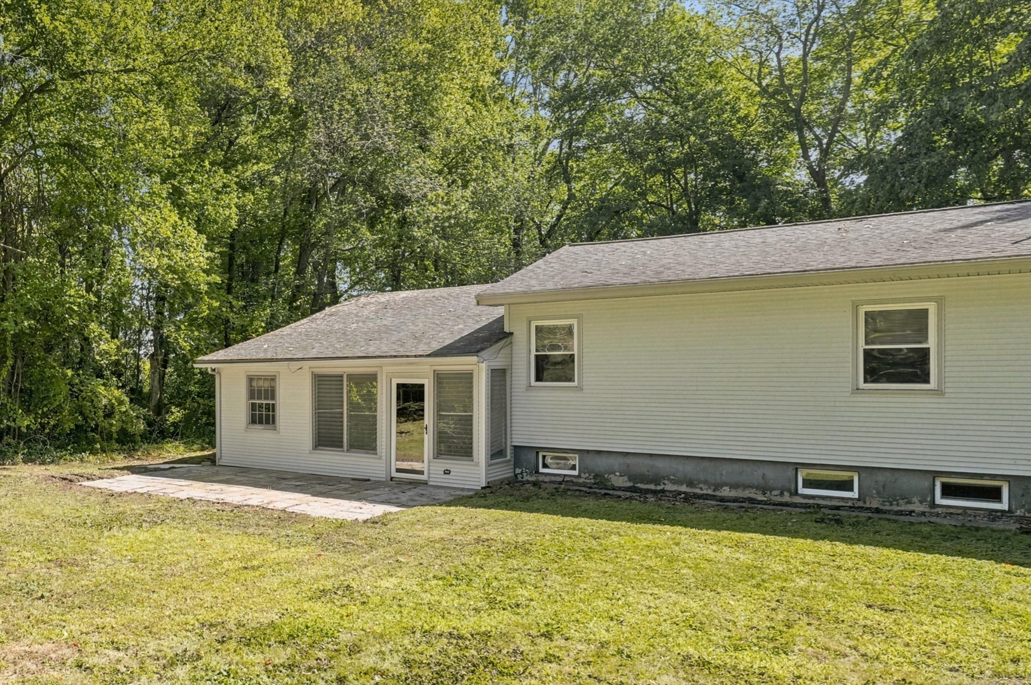 1881 Great Pond Road, North Andover, MA, 1881 Great Pond Road, North Andover, MA Photo #38