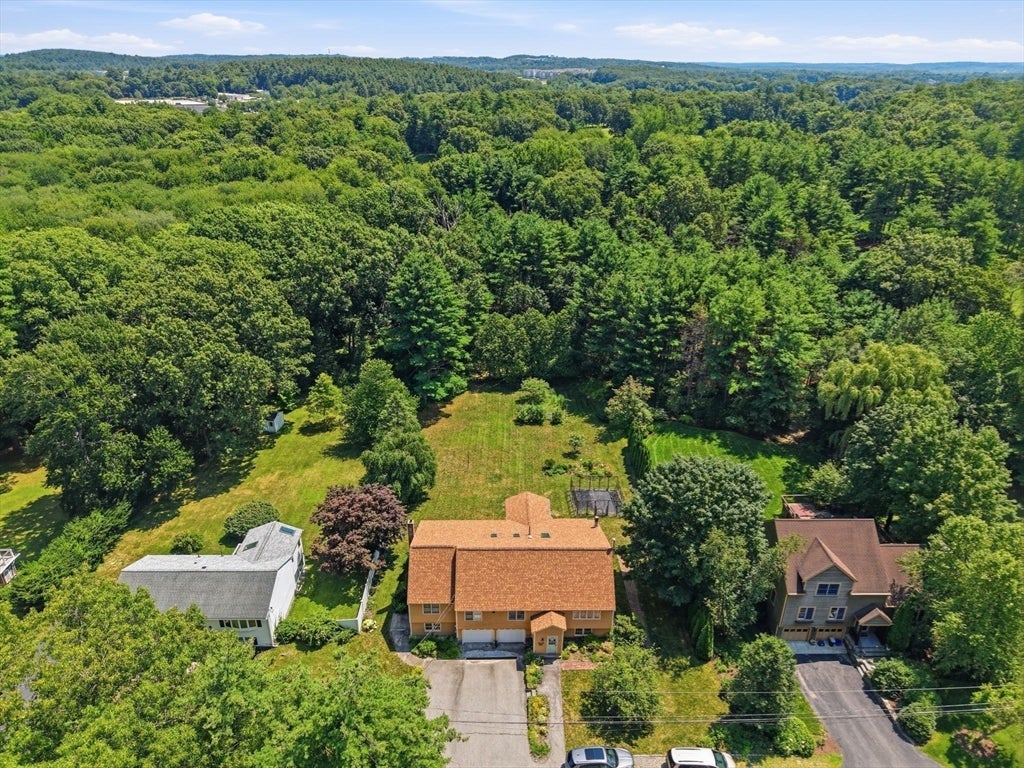 47 Collins Rd