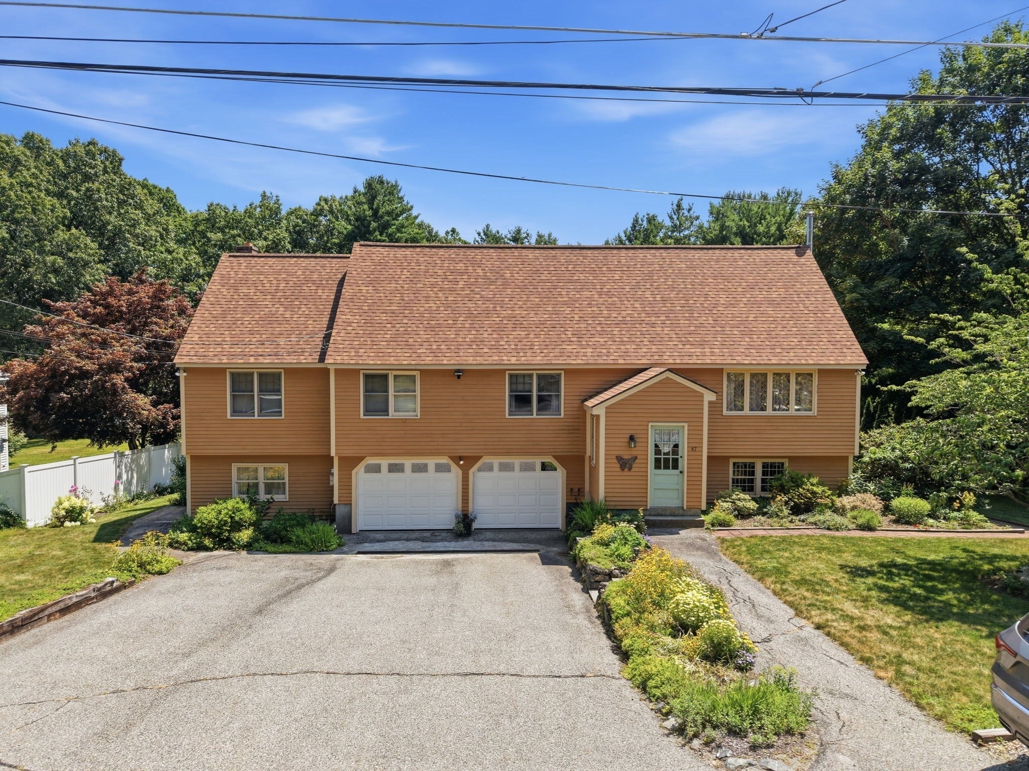 47 Collins Rd