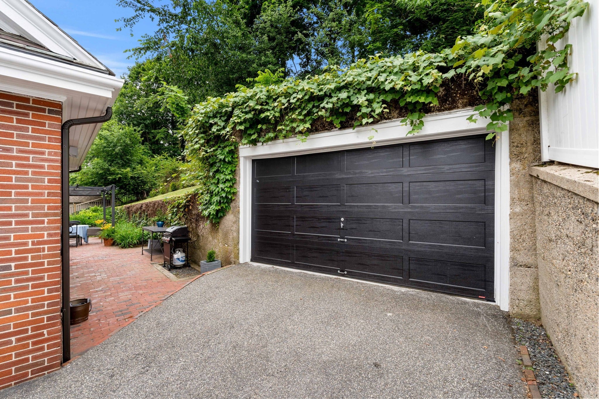42 Old Mystic Street