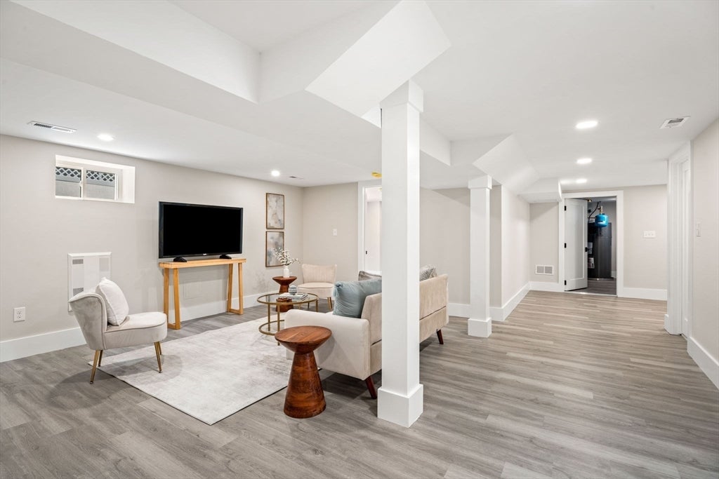 31-33 Pondview Road #31, Arlington, MA, 31-33 Pondview Road #31, Arlington, MA Photo #27