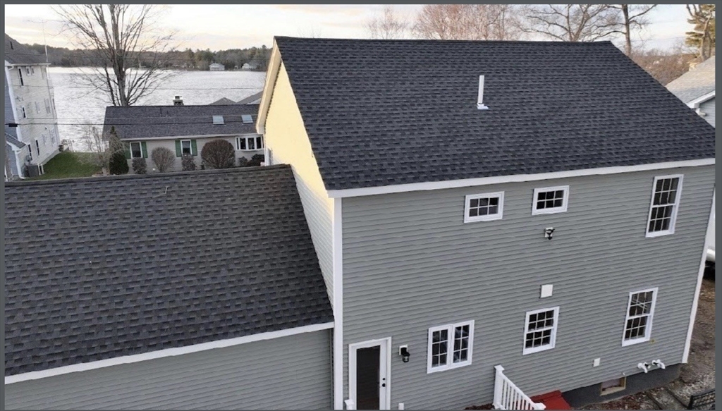 38 Colonial Rd.
