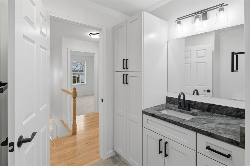 38 Colonial RD, Webster, MA Photo #26