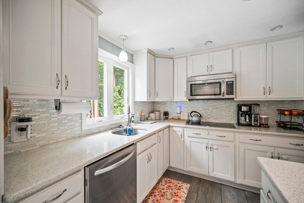 148 Rachel Dr, Taunton, MA, 148 Rachel Dr, Taunton, MA Photo #20