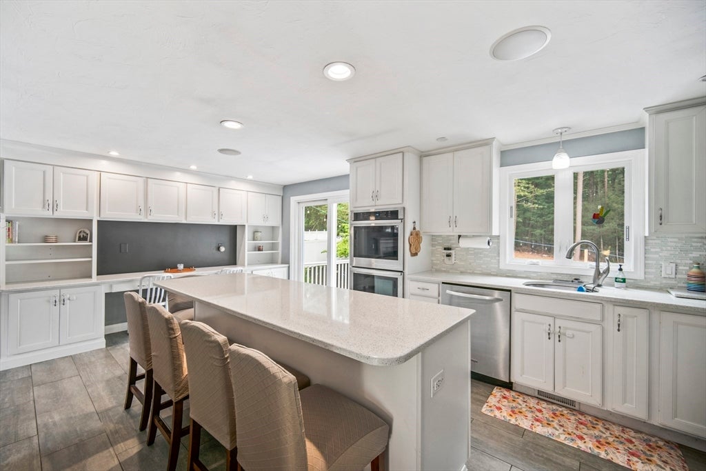 148 Rachel Dr
