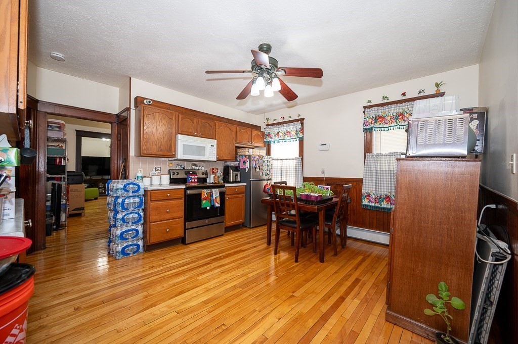 126 Sterling St