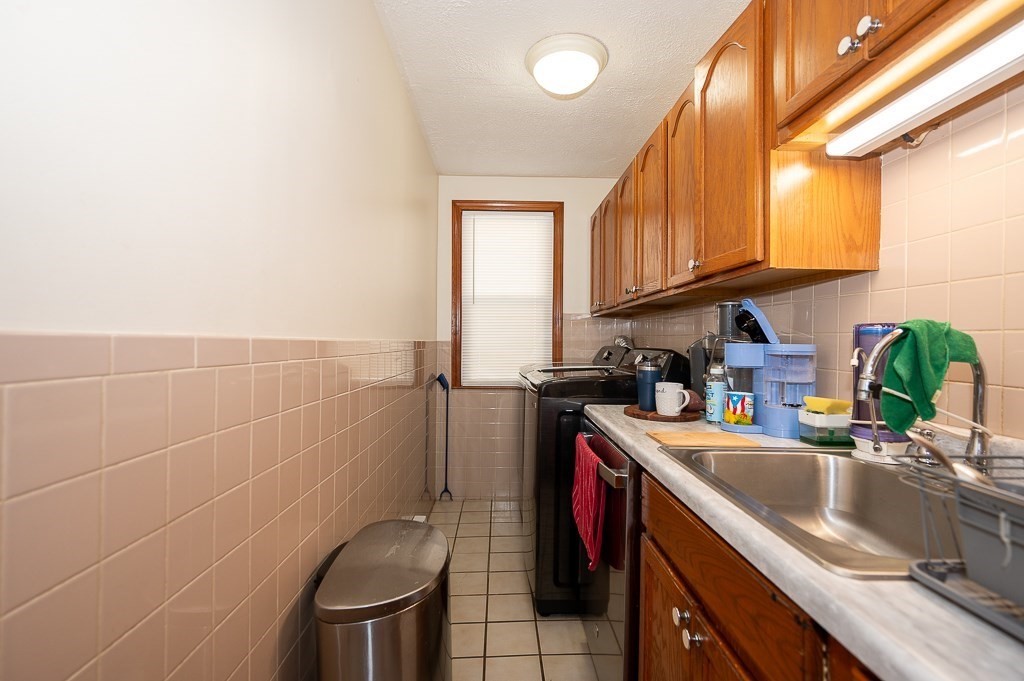 126 Sterling St