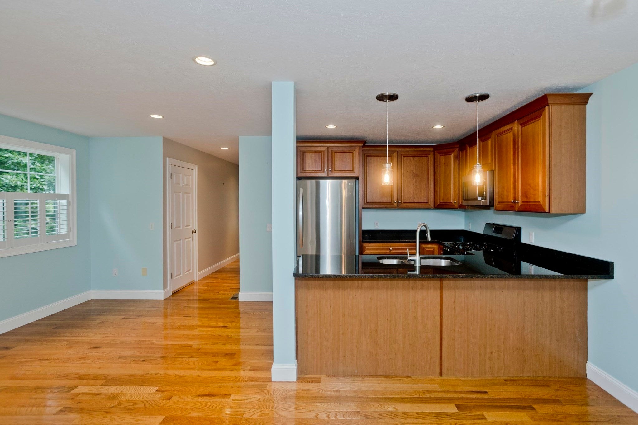 330 Haydenvielle Rd #D, Northampton, MA, 330 Haydenvielle Rd #D, Northampton, MA Photo #7