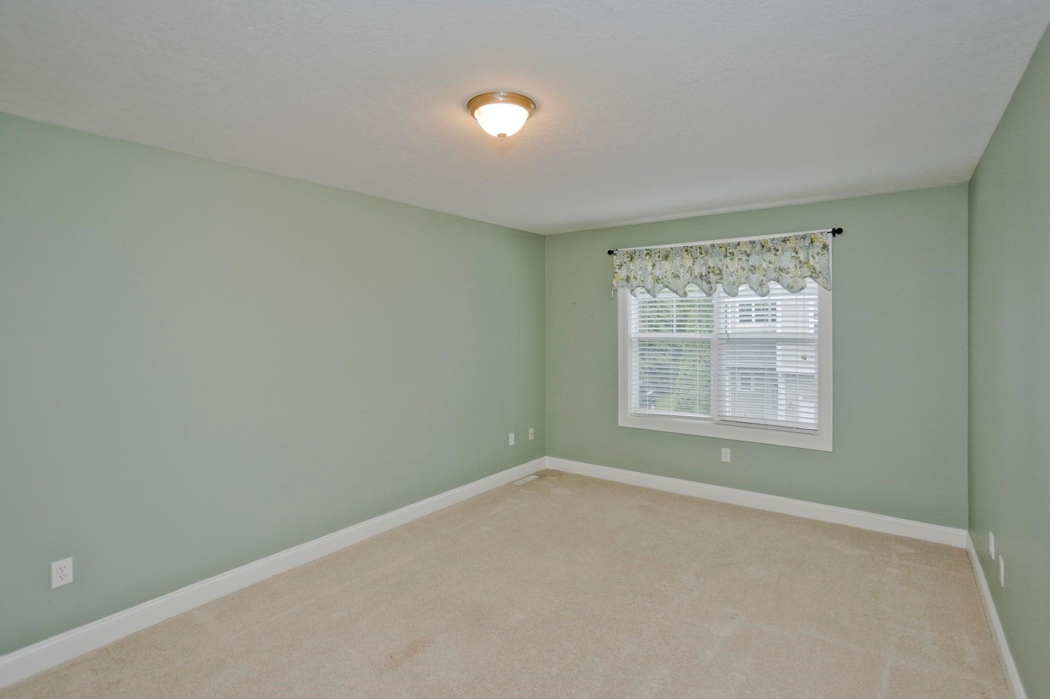 330 Haydenvielle Rd #D, Northampton, MA, 330 Haydenvielle Rd #D, Northampton, MA Photo #31