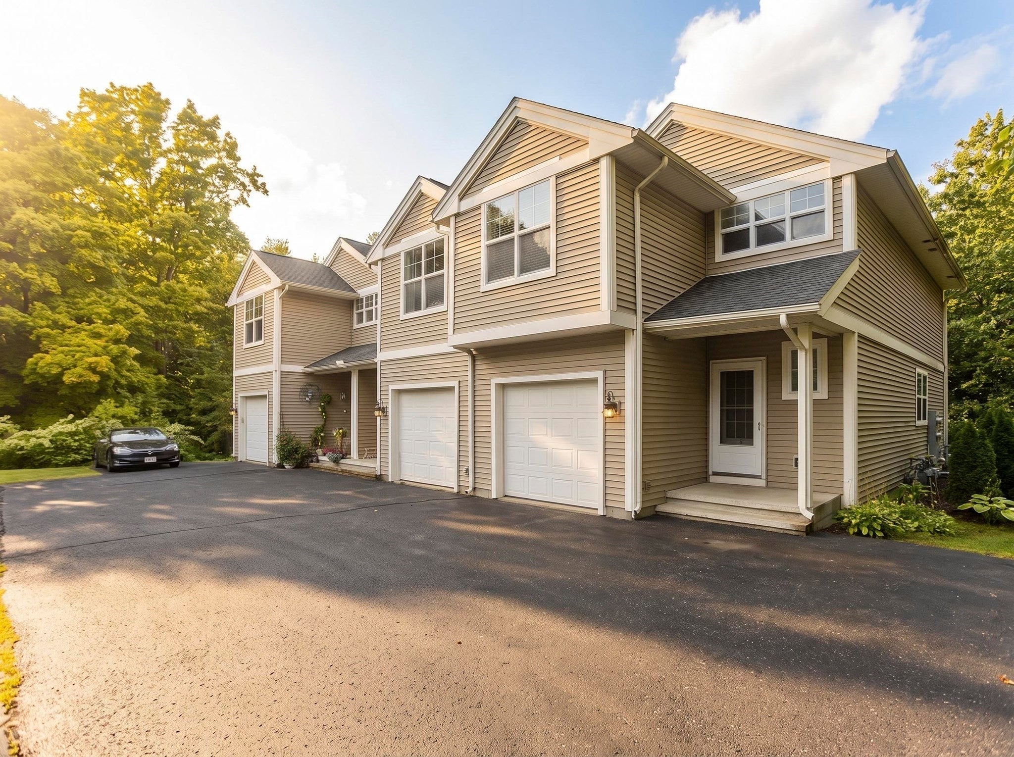 Photo of 330 Haydenvielle Rd, Northampton, MA