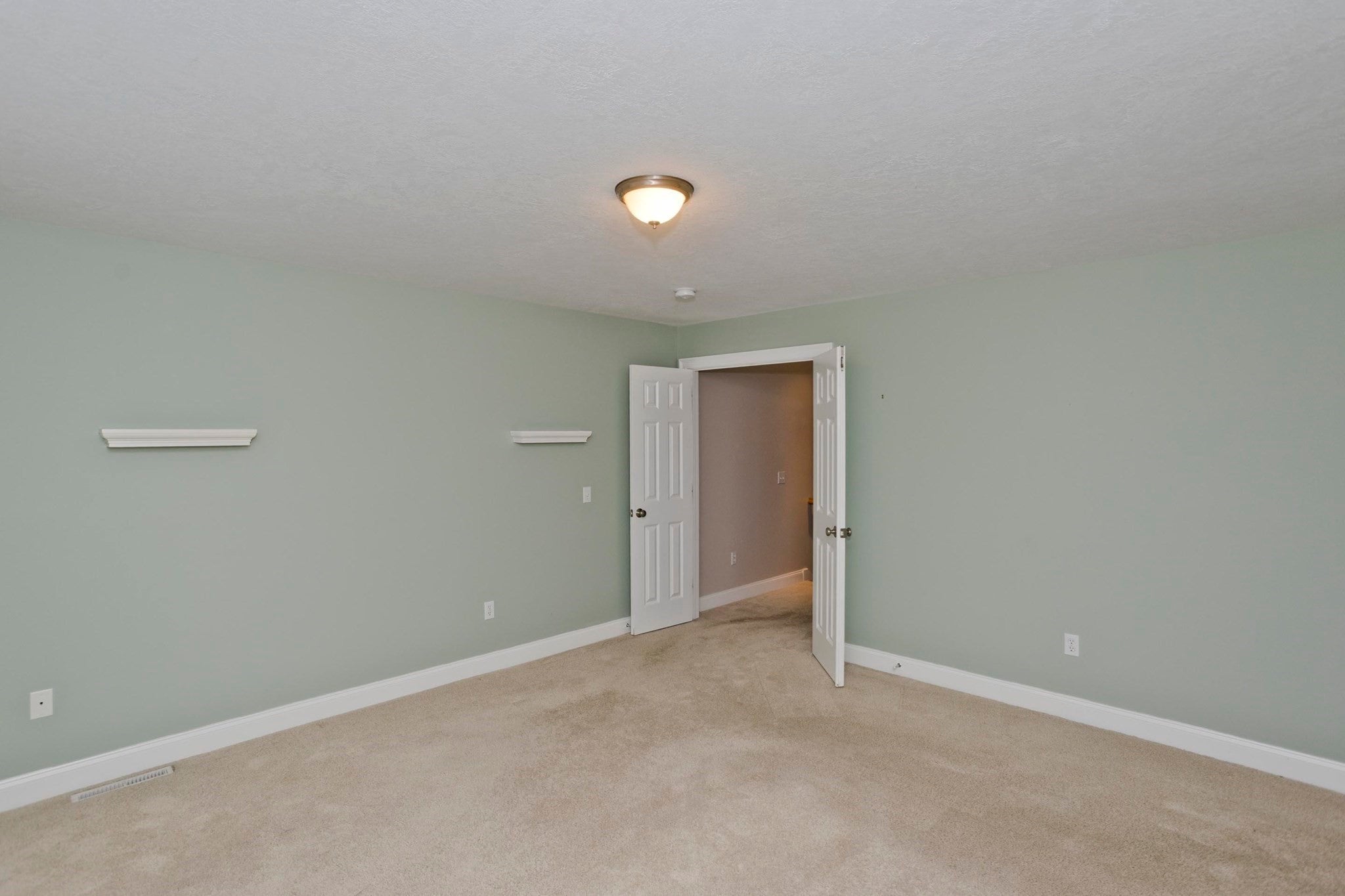 330 Haydenvielle Rd #D, Northampton, MA, 330 Haydenvielle Rd #D, Northampton, MA Photo #20