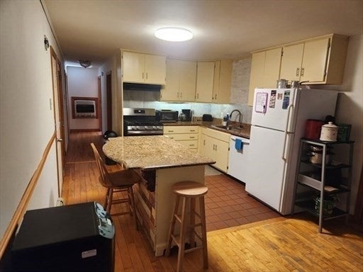 75 Dale Ave, Leominster, MA, 75 Dale Ave, Leominster, MA Photo #6