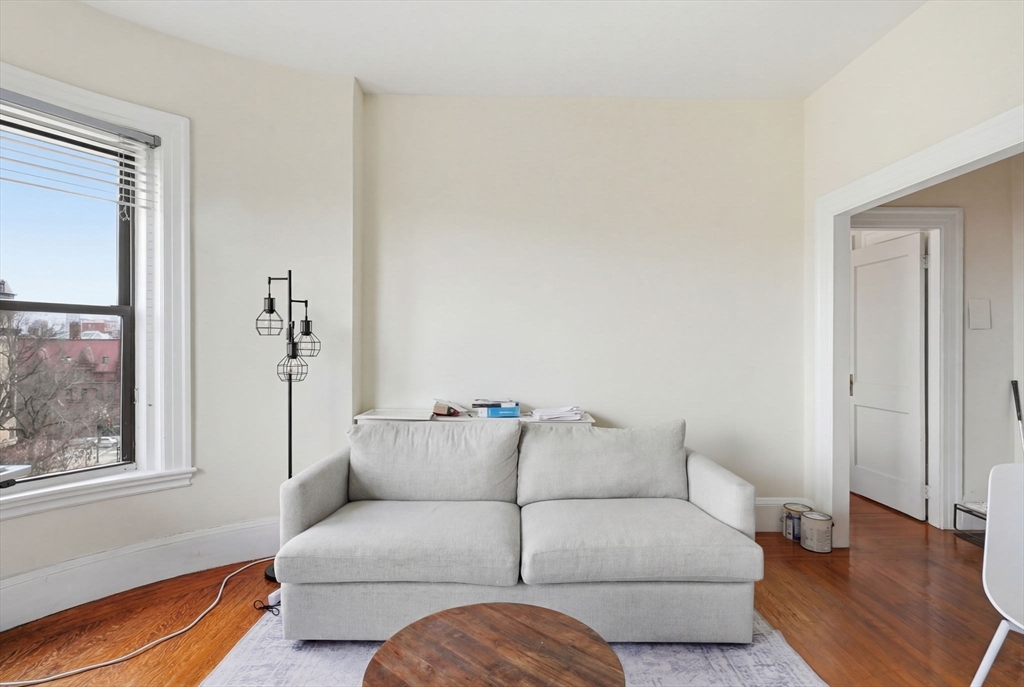 386 Commonwealth Ave 61