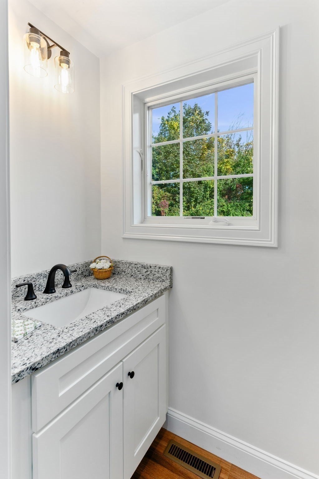 44 Dean St #204, Taunton, MA, 44 Dean St #204, Taunton, MA Photo #15