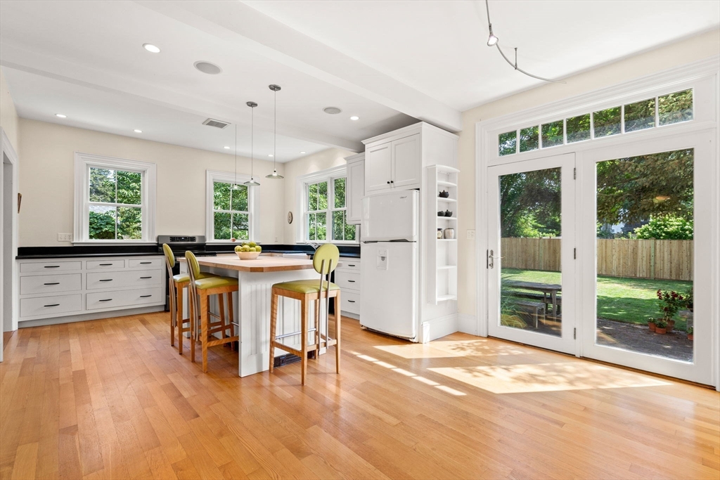 78 Purchase St
