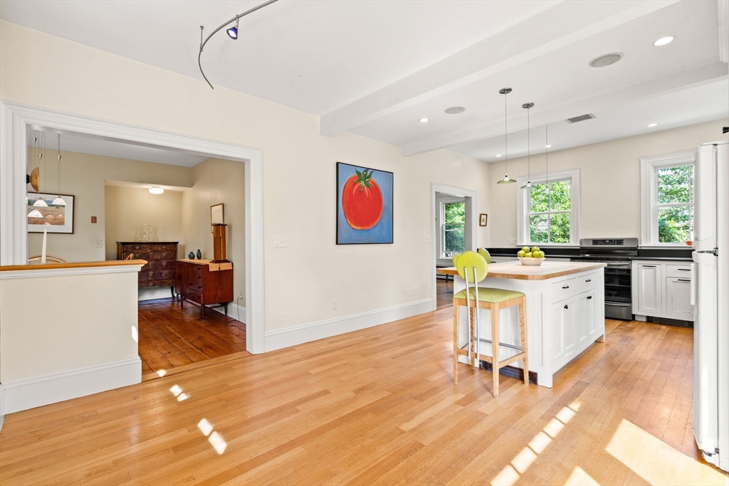 78 Purchase St