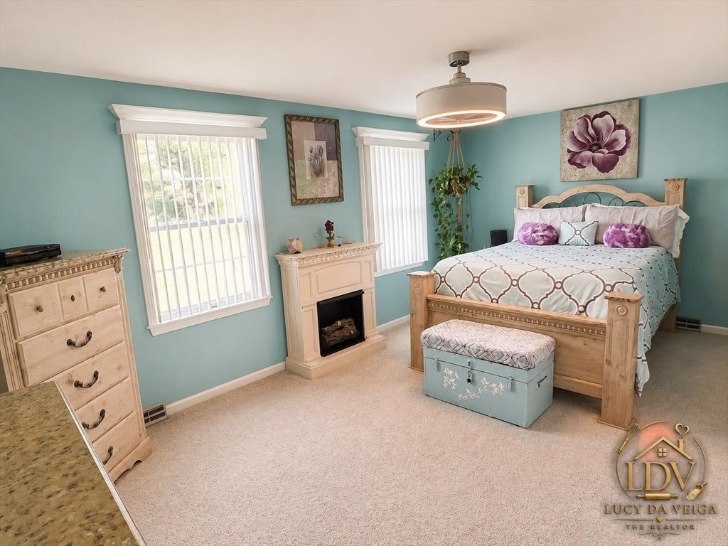 252 Elizabeth Dr, Ludlow, MA, 252 Elizabeth Dr, Ludlow, MA Photo #11