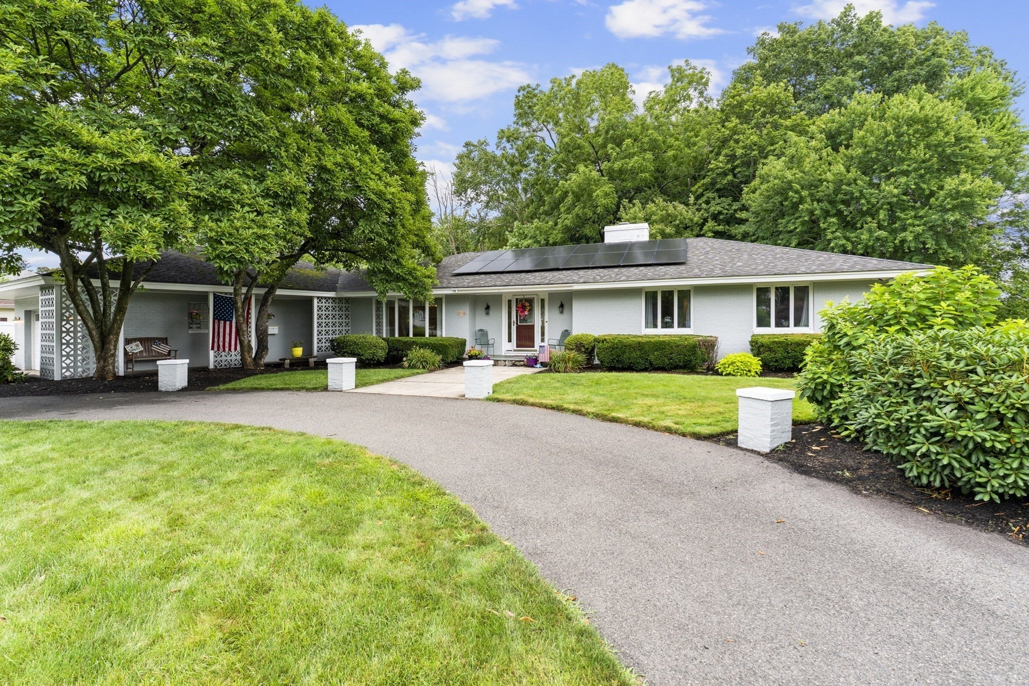 83 Braemoor Rd