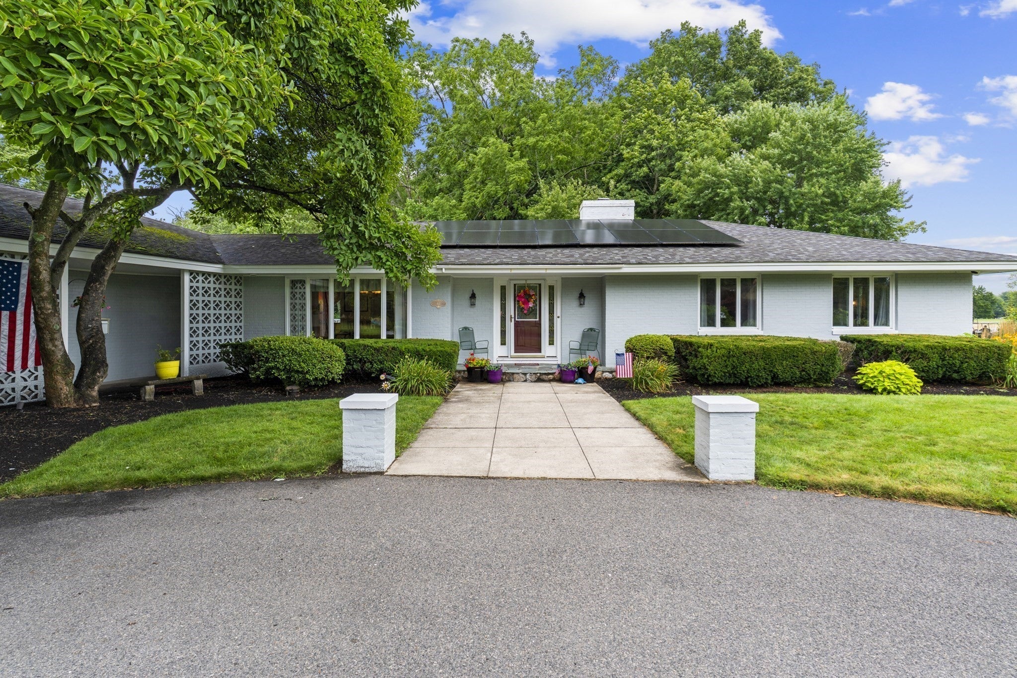 83 Braemoor Rd